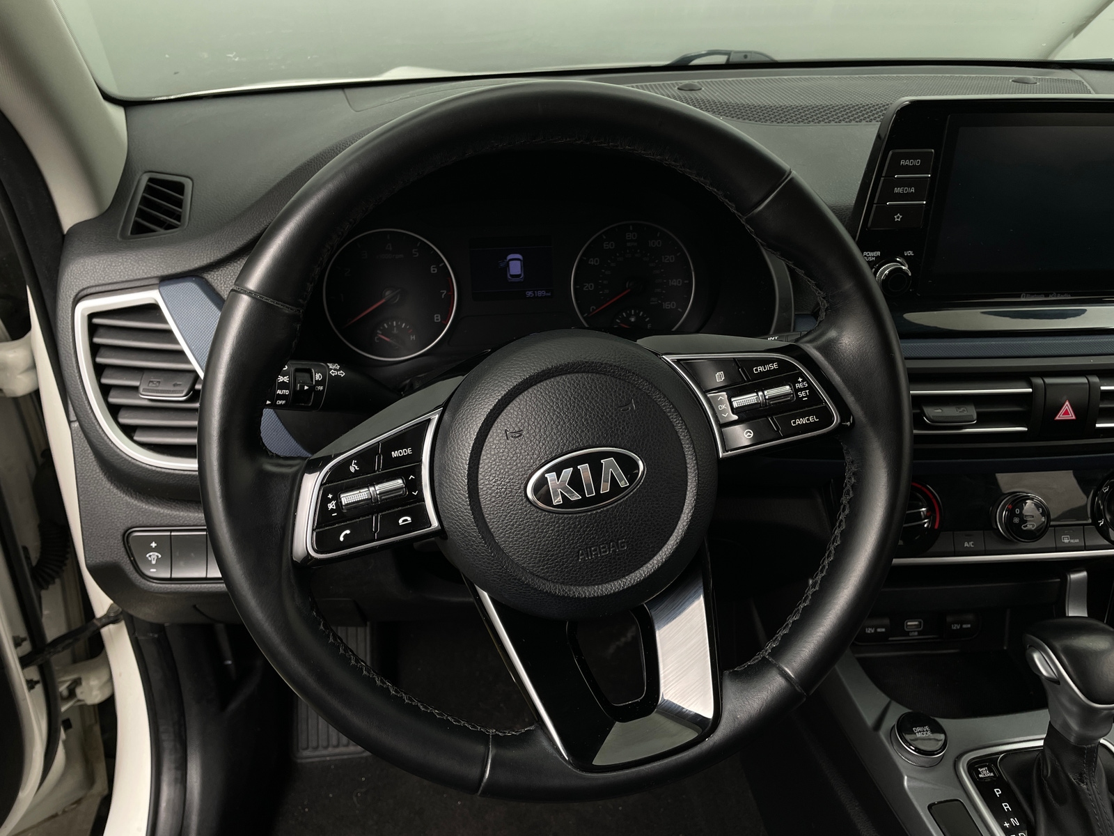 Thumbnail: 2021 Kia Seltos - 4