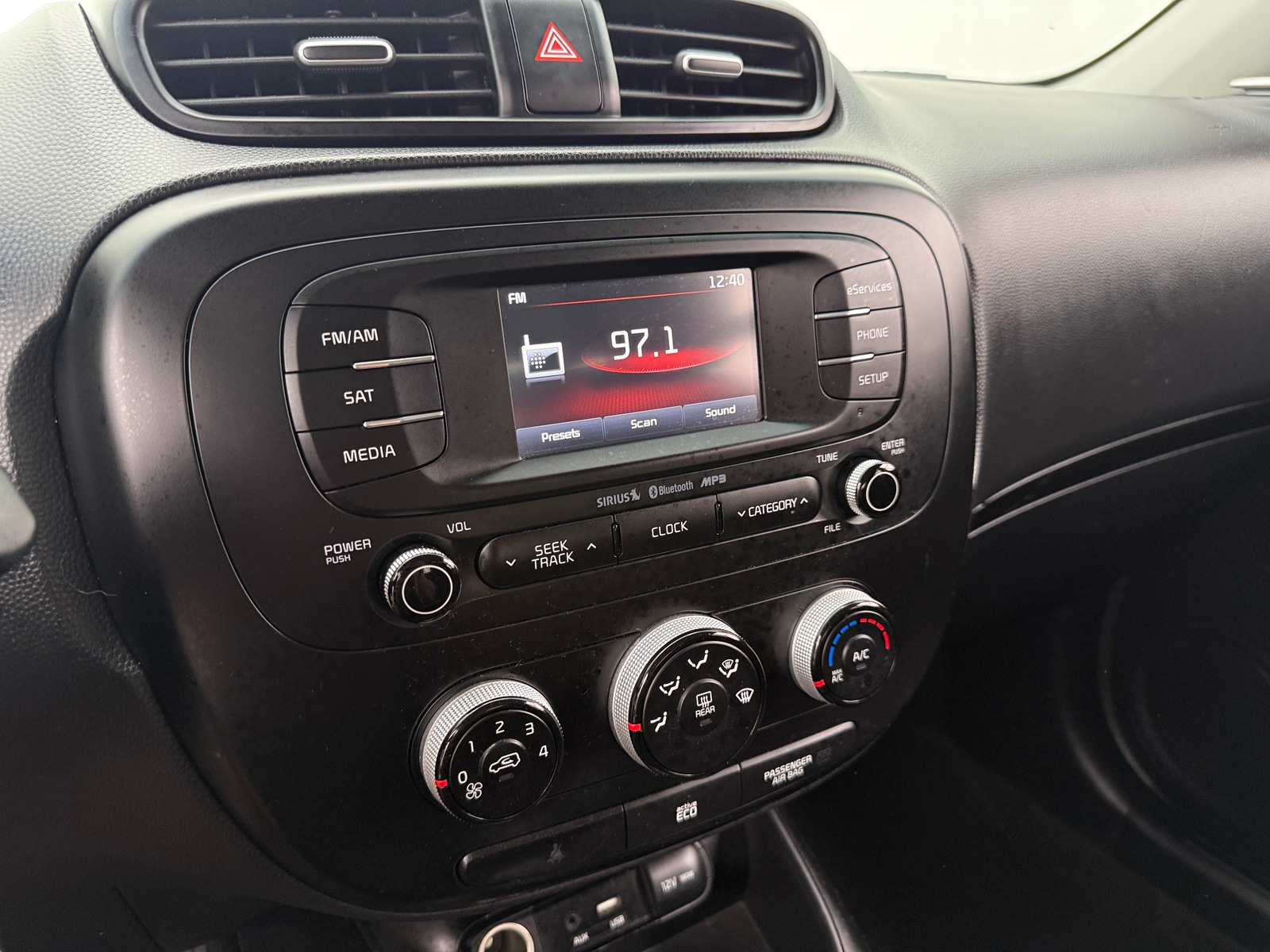 Thumbnail: 2015 Kia Soul - 4