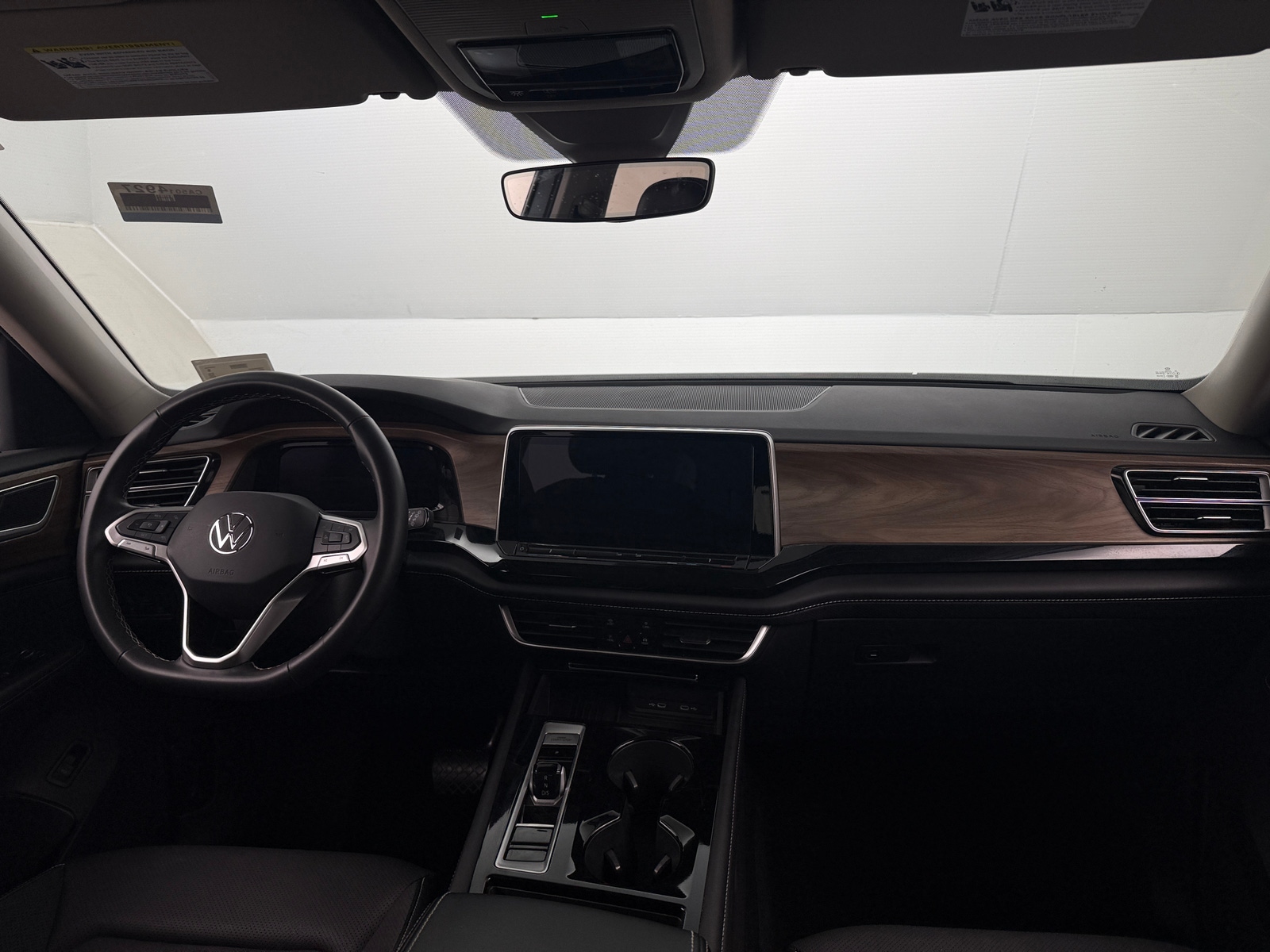 Thumbnail: 2025 Volkswagen Atlas - 2