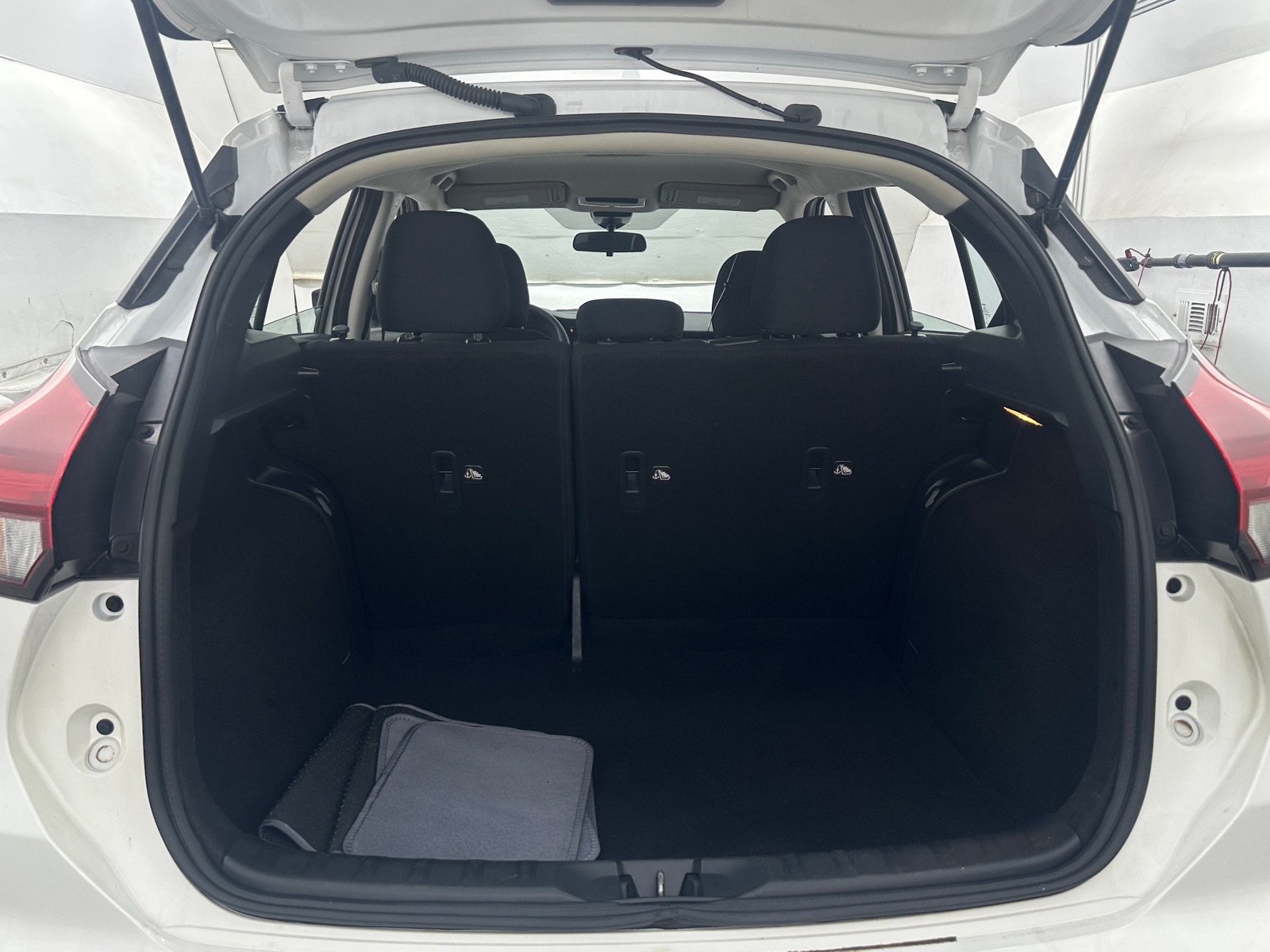 Thumbnail: 2023 Nissan Kicks - 7