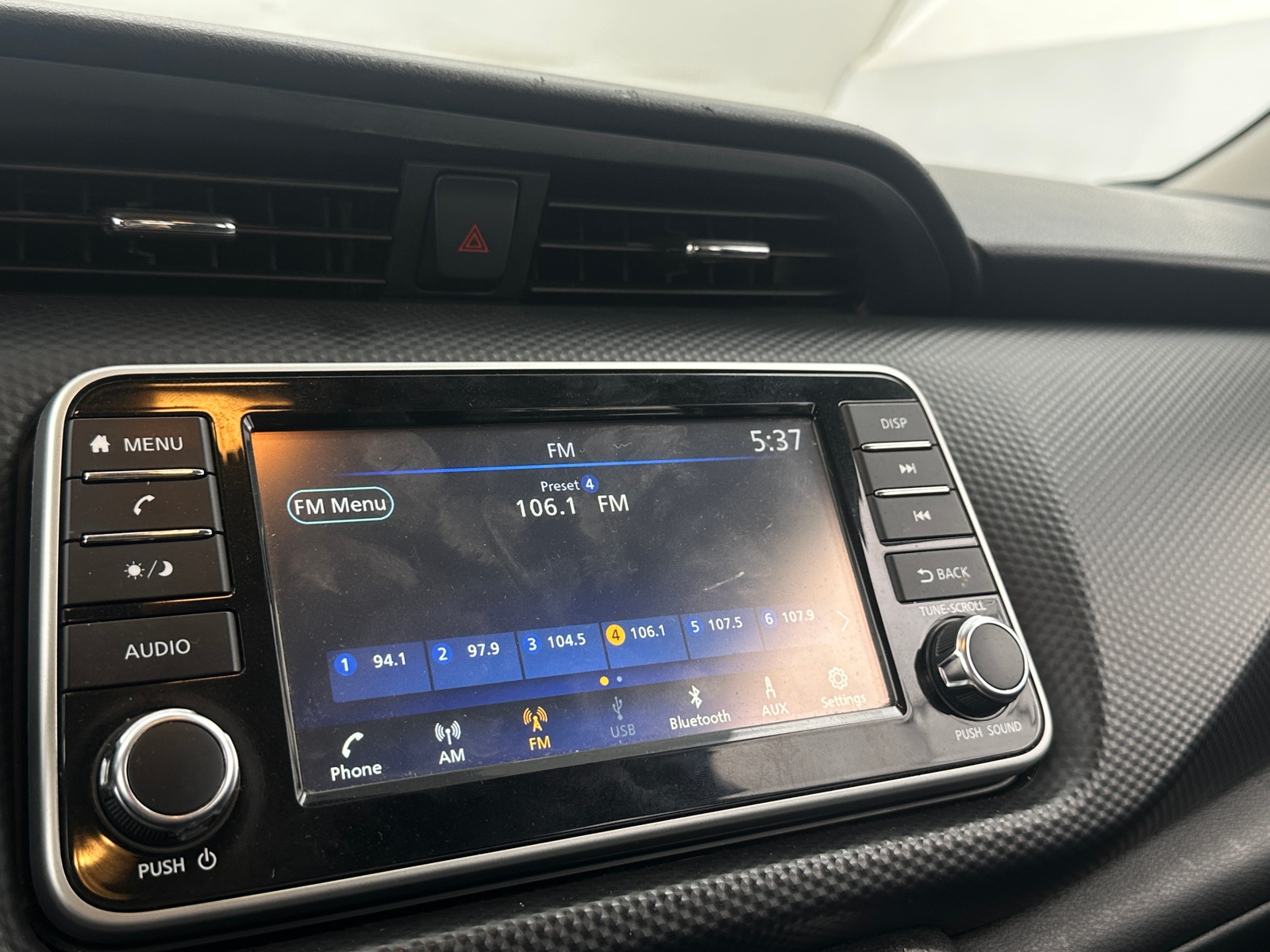 Thumbnail: 2023 Nissan Kicks - 4