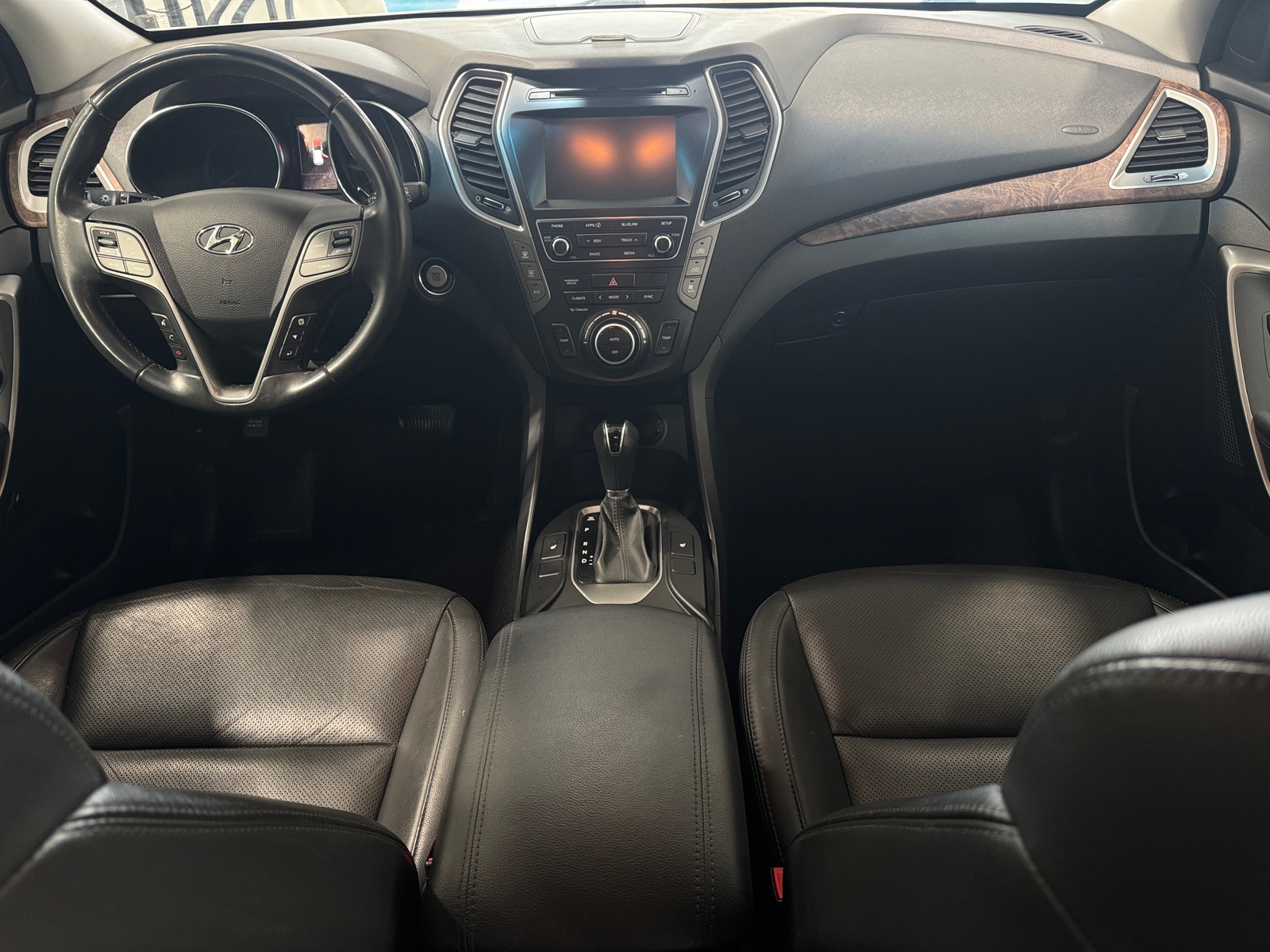 Thumbnail: 2017 Hyundai Santa Fe - 2