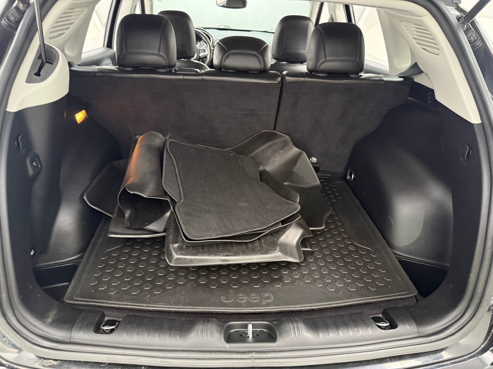 Thumbnail: 2018 Jeep Compass - 7