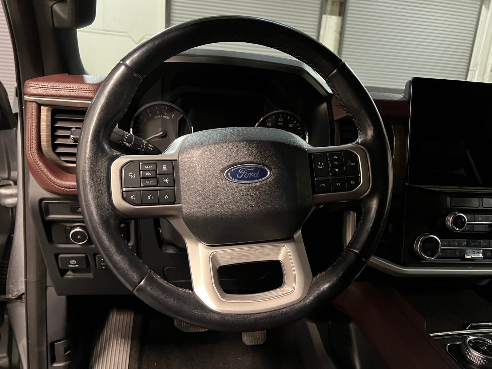 Thumbnail: 2023 Ford Expedition - 4