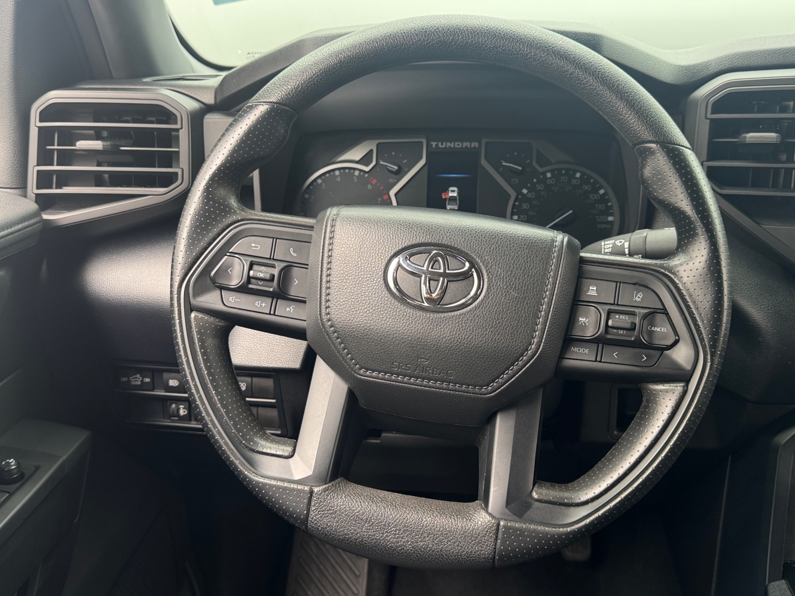 Thumbnail: 2025 Toyota Tundra - 5