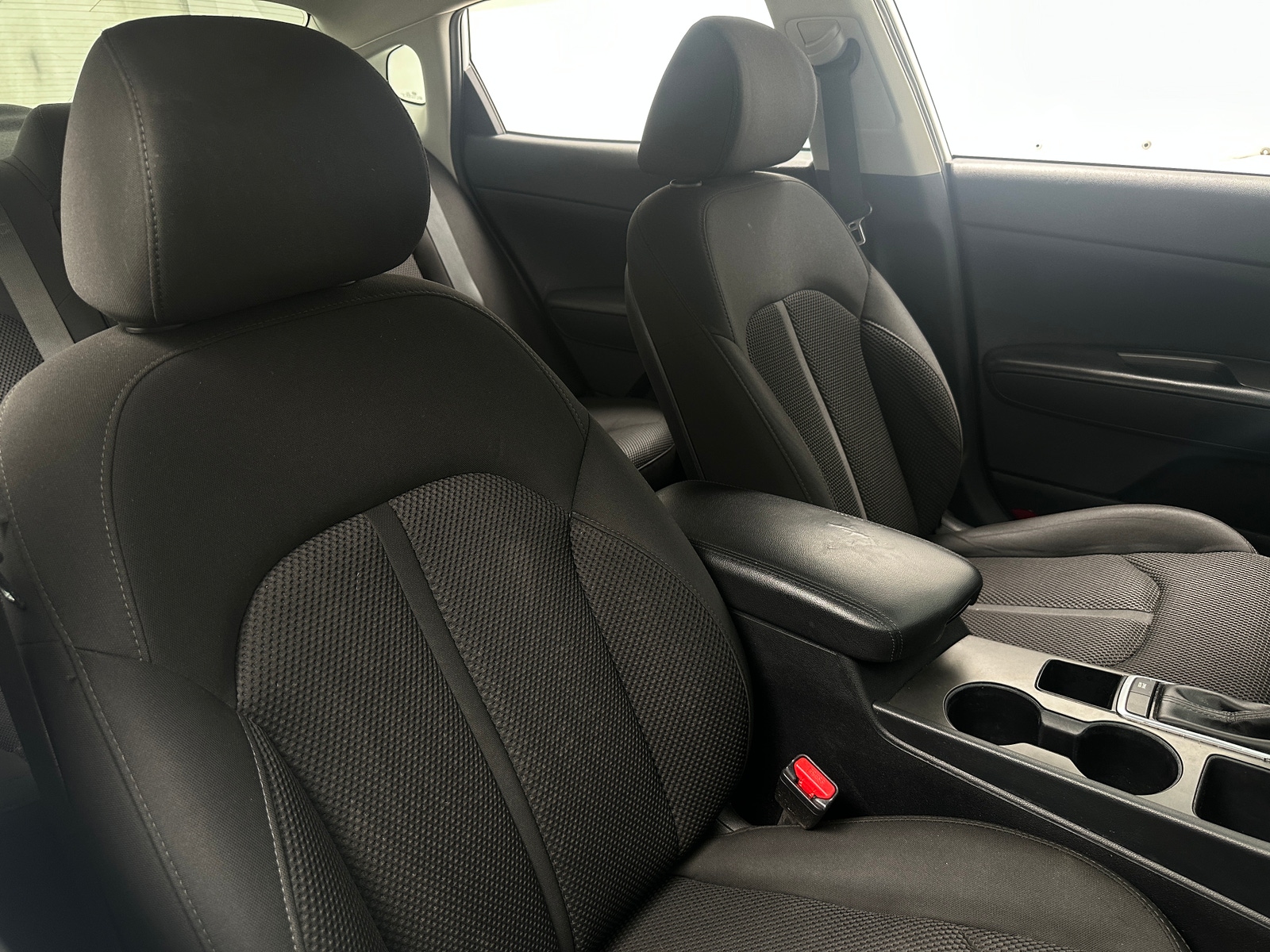 Thumbnail: 2020 Kia Optima - 2