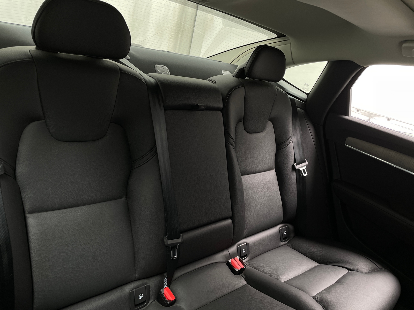 Thumbnail: 2023 Volvo S90 - 5