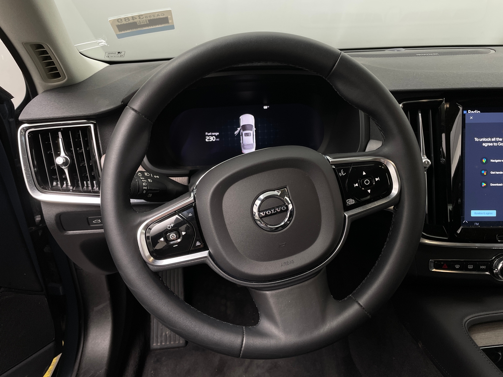 Thumbnail: 2023 Volvo S90 - 4