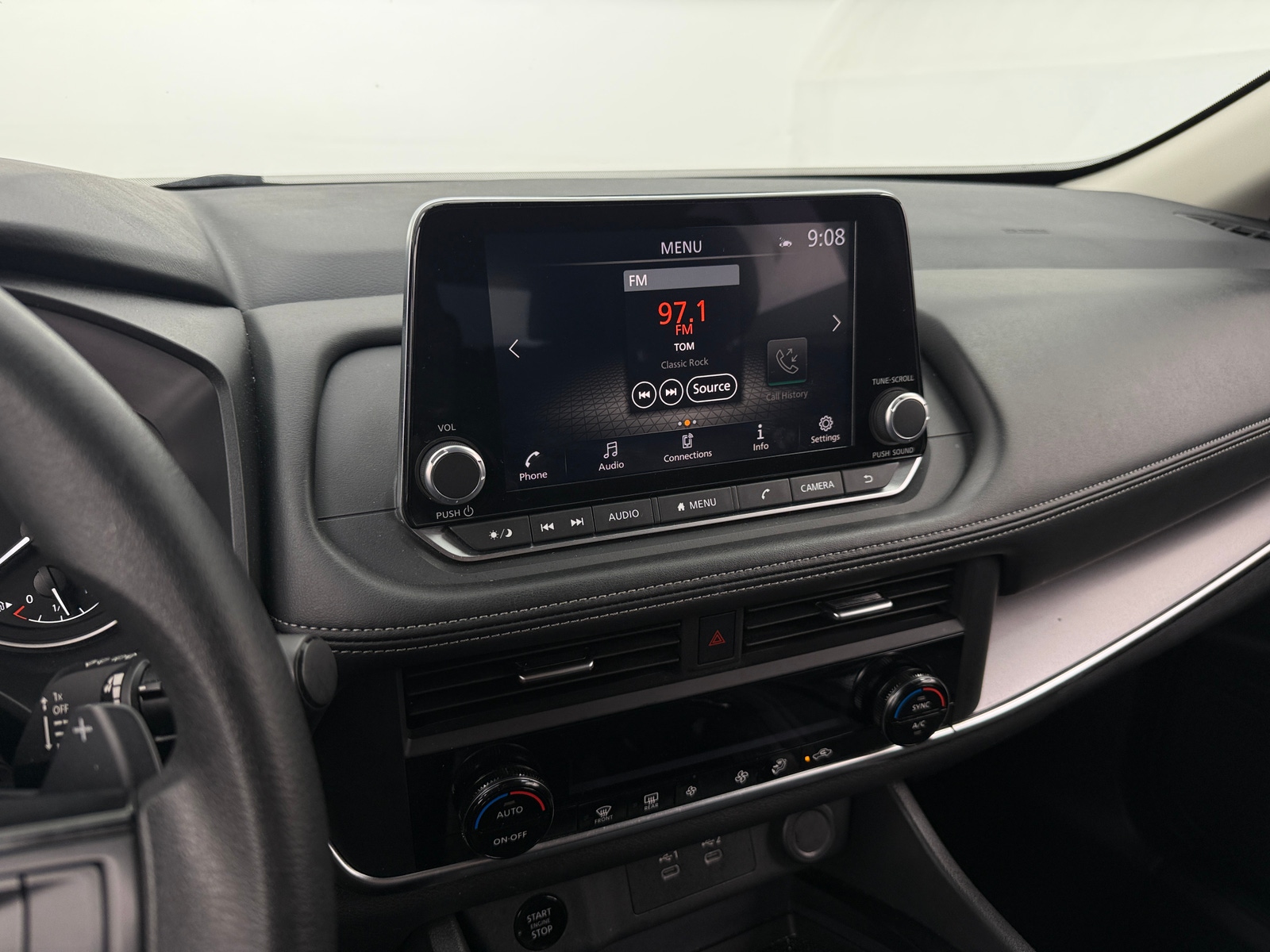 Thumbnail: 2024 Nissan Rogue - 4