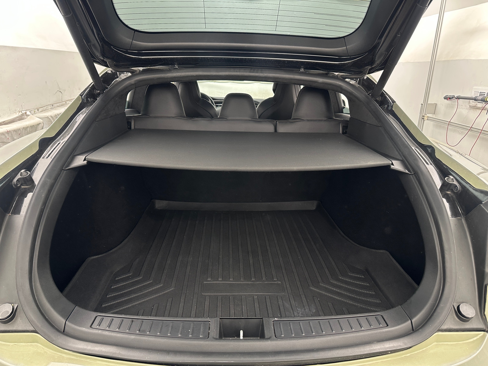 Thumbnail: 2017 Tesla Model S - 6