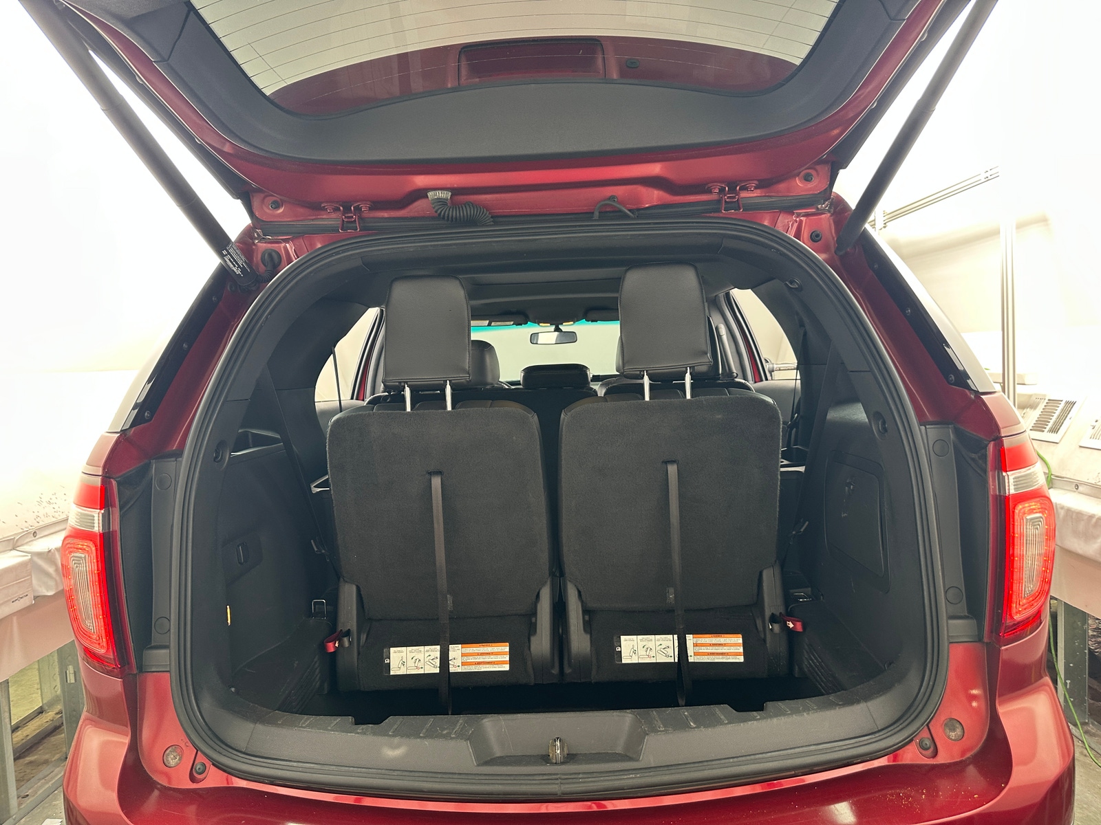 Thumbnail: 2015 Ford Explorer - 6