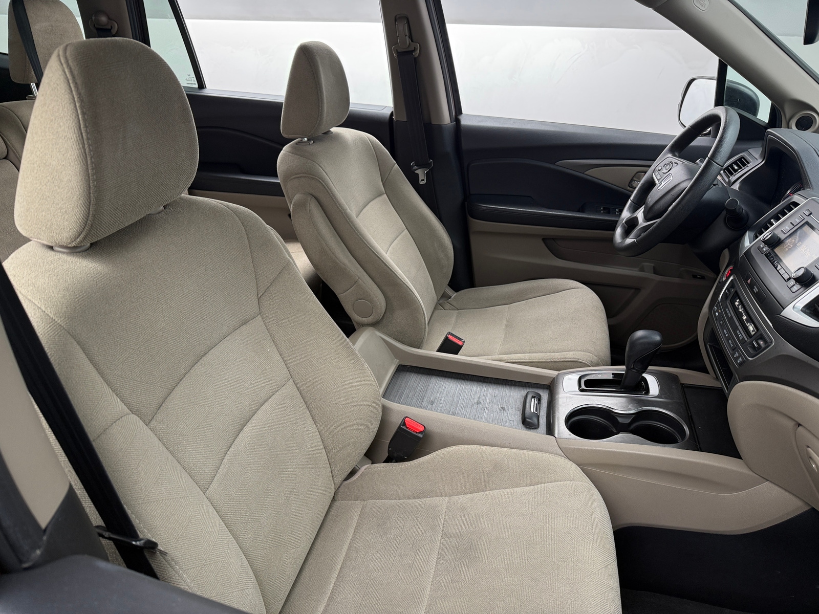 Thumbnail: 2019 Honda Pilot - 2