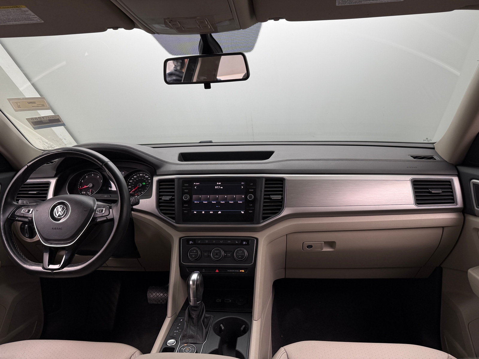 Thumbnail: 2019 Volkswagen Atlas - 2