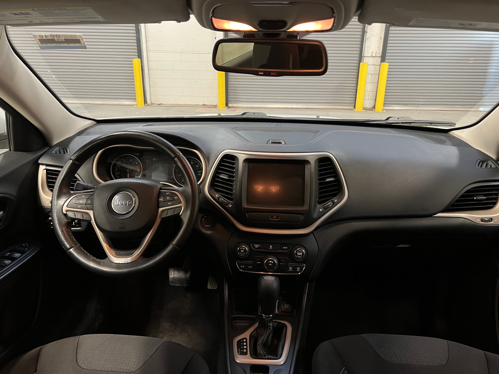 Thumbnail: 2016 Jeep Cherokee - 3