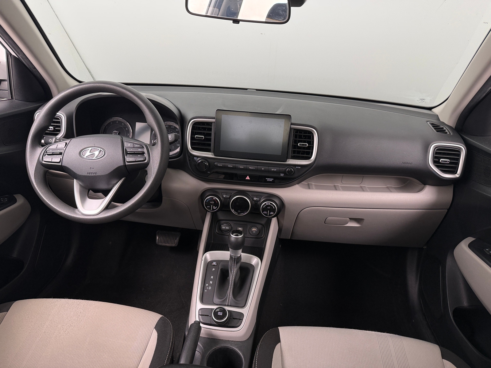 Thumbnail: 2020 Hyundai Venue - 3