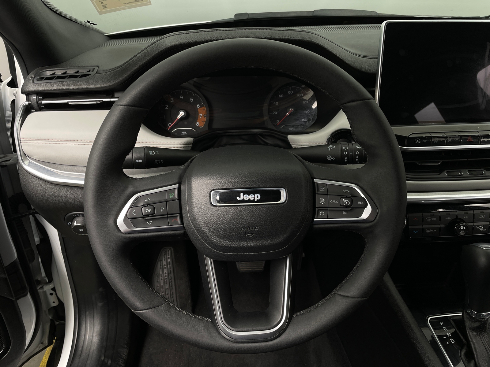 Thumbnail: 2023 Jeep Compass - 4