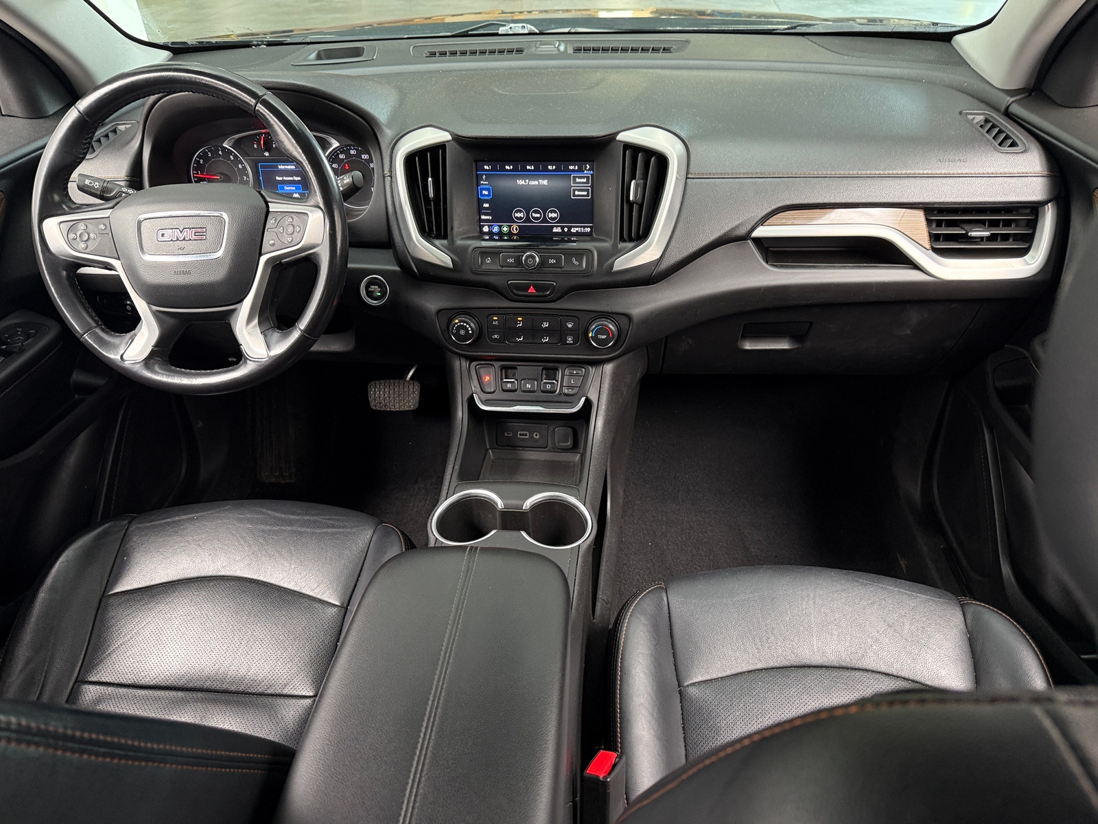 Thumbnail: 2020 GMC Terrain - 3