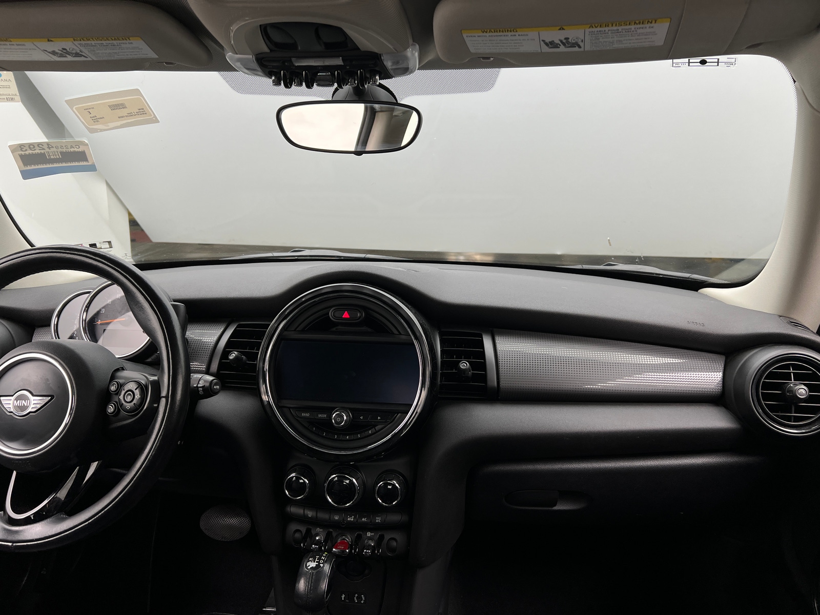 Thumbnail: 2016 MINI Cooper Hardtop - 2