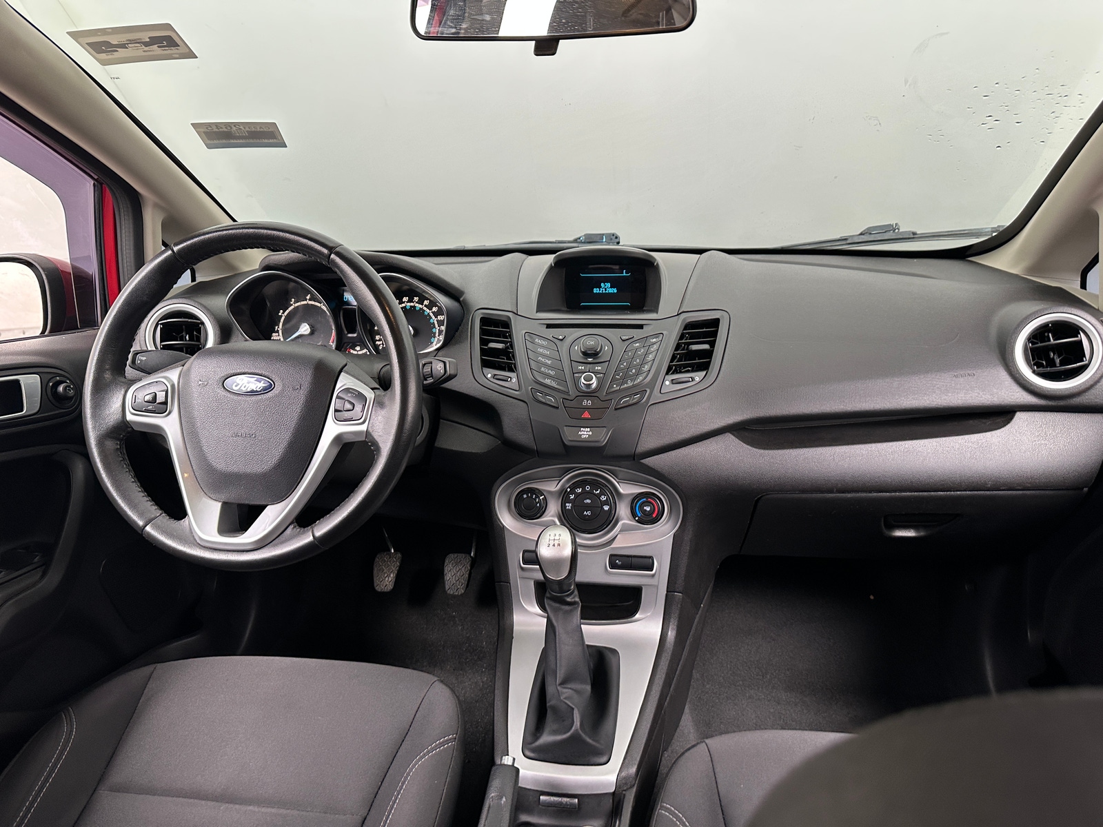 Thumbnail: 2015 Ford Fiesta - 3