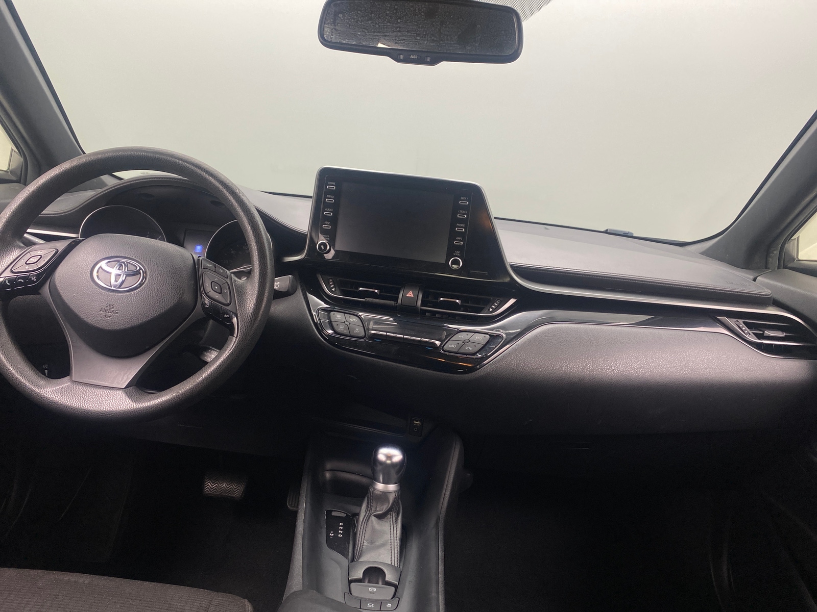 Thumbnail: 2019 Toyota C-HR - 3