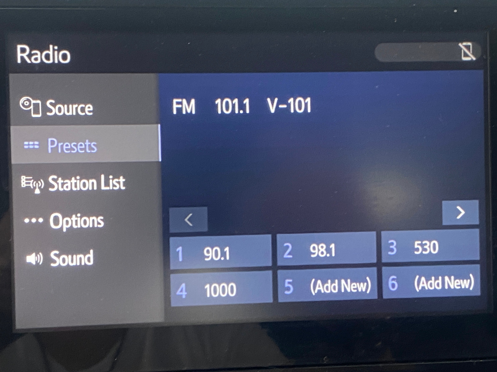 Thumbnail: 2019 Toyota C-HR - 4