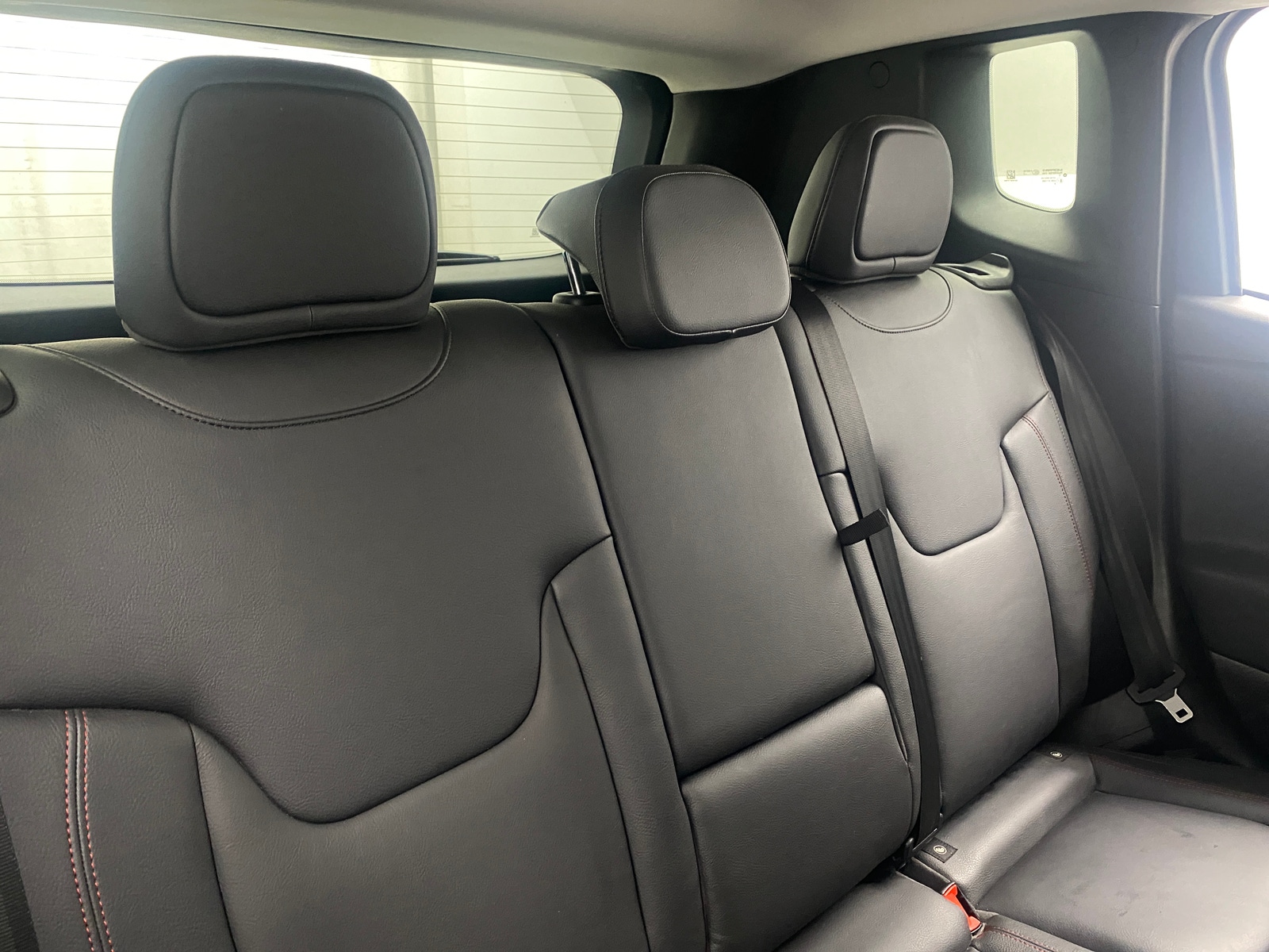 Thumbnail: 2017 Jeep Renegade - 6