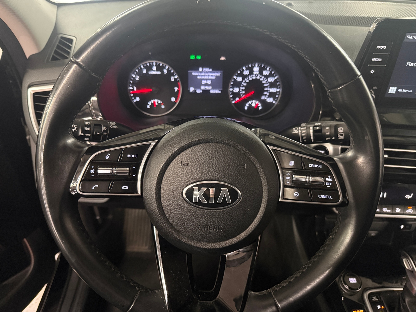 Thumbnail: 2021 Kia Seltos - 4