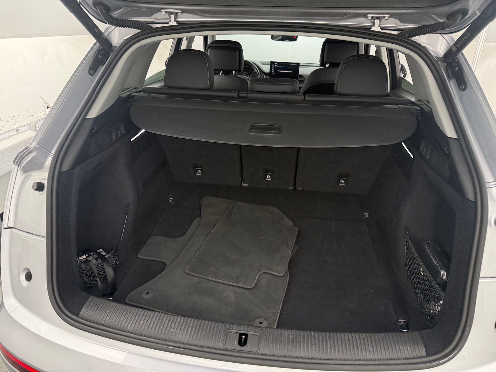 Thumbnail: 2022 Audi Q5 - 6