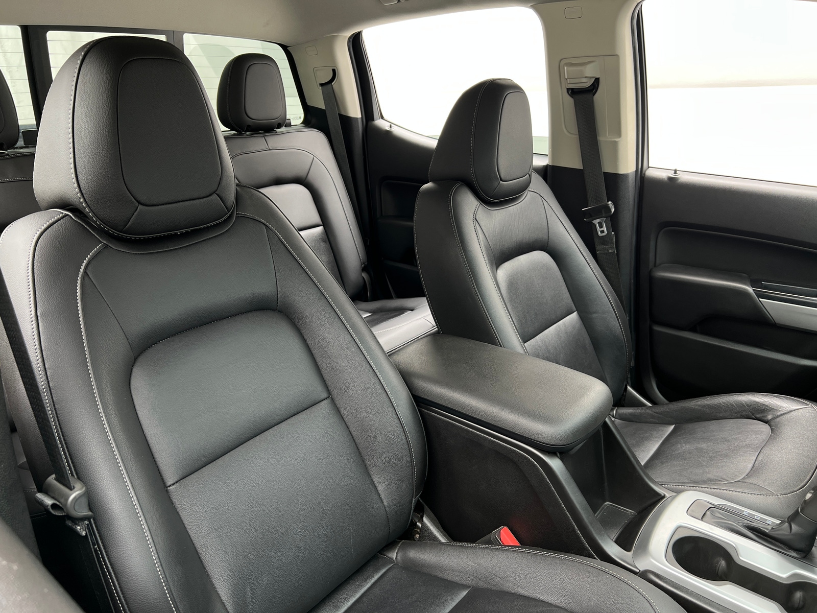 Thumbnail: 2016 Chevrolet Colorado - 2