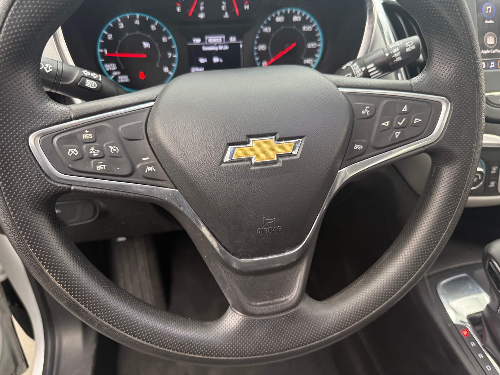 Thumbnail: 2022 Chevrolet Equinox - 5