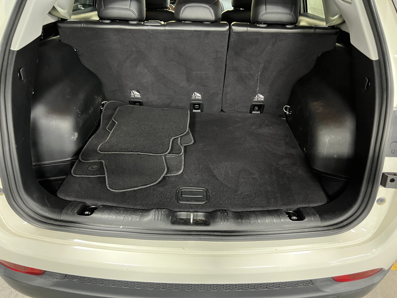 Thumbnail: 2018 Jeep Compass - 7