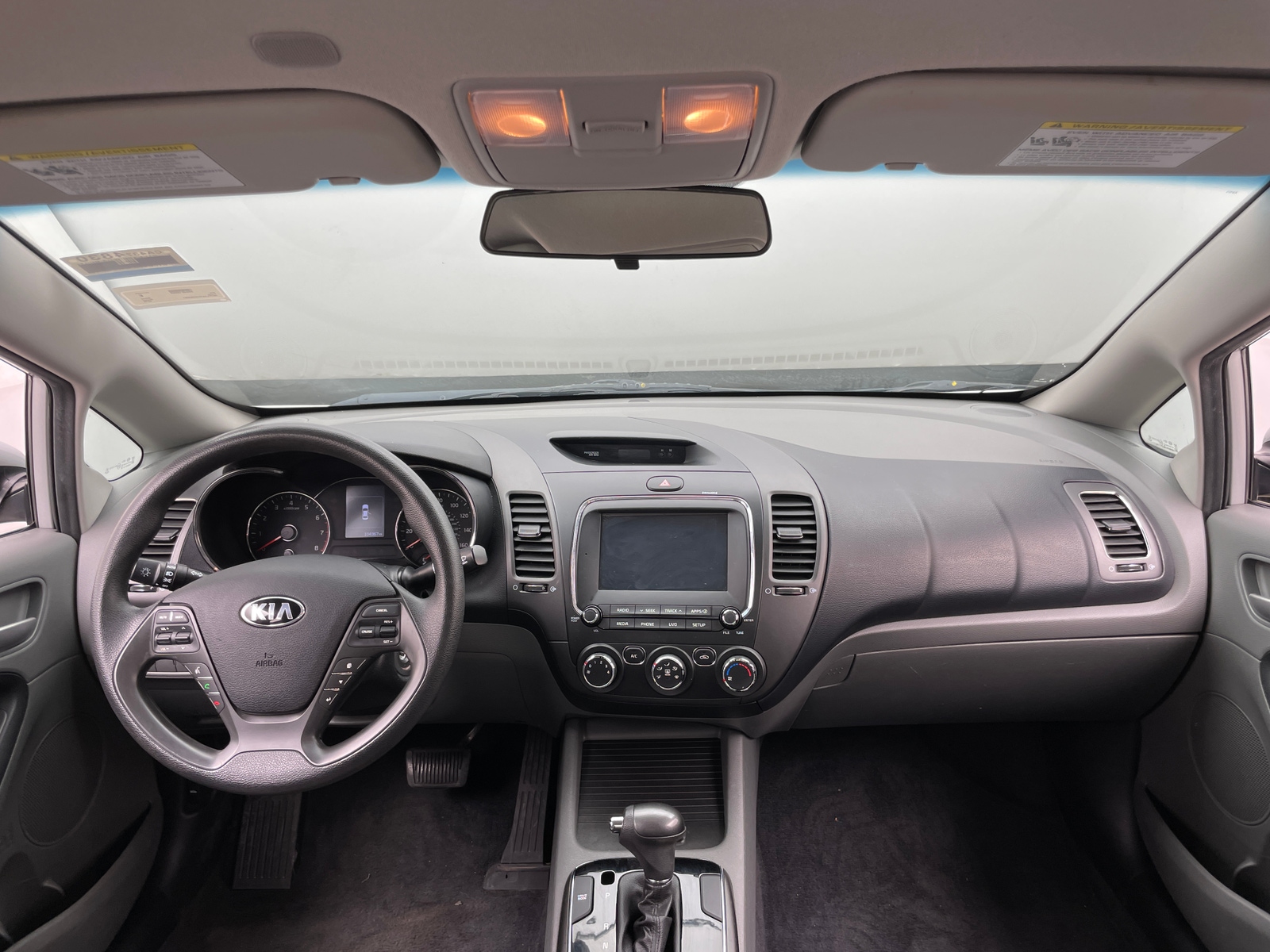 Thumbnail: 2018 Kia Forte - 3