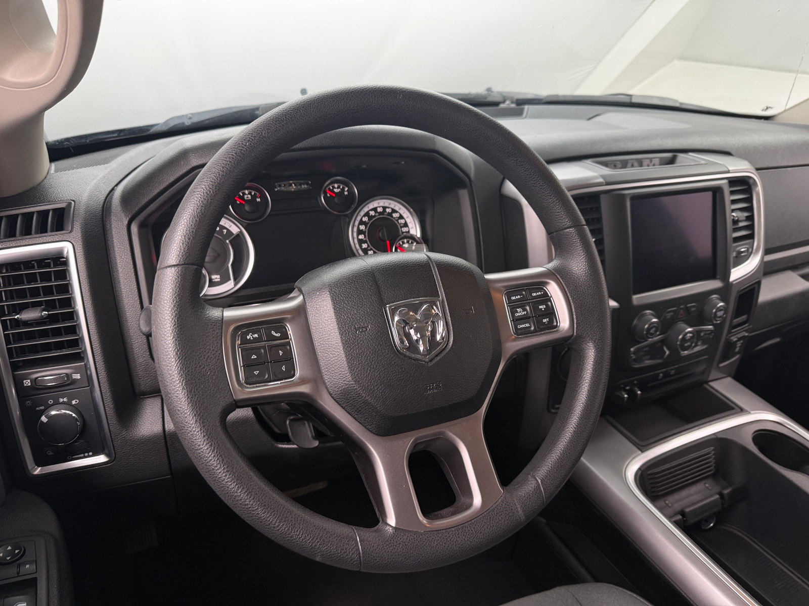 Thumbnail: 2023 RAM 1500 Classic - 5