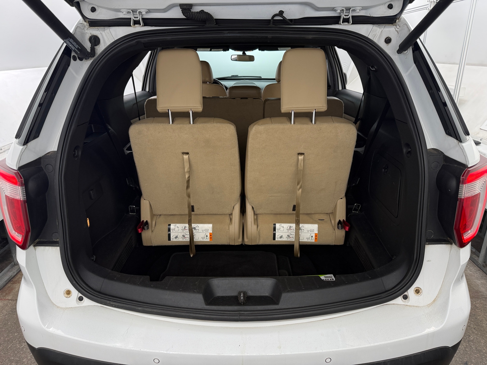 Thumbnail: 2017 Ford Explorer - 6