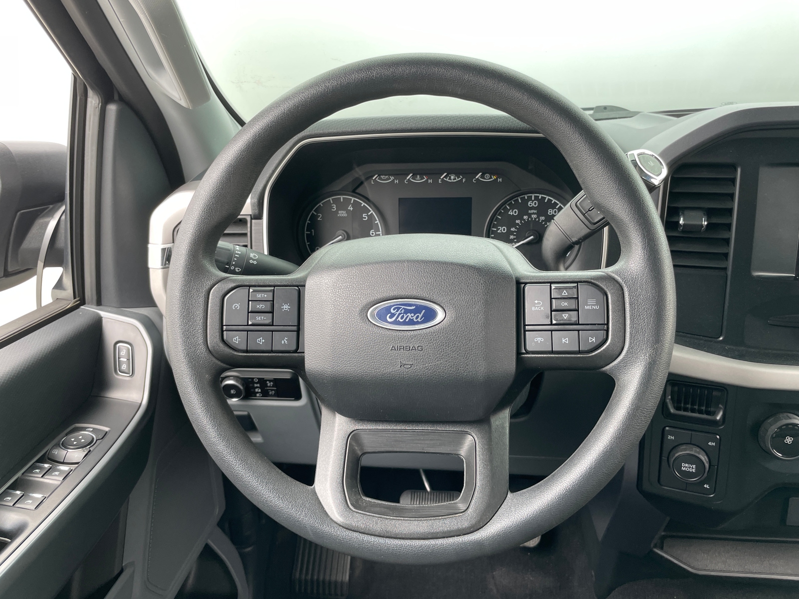 Thumbnail: 2023 Ford Econoline - 5