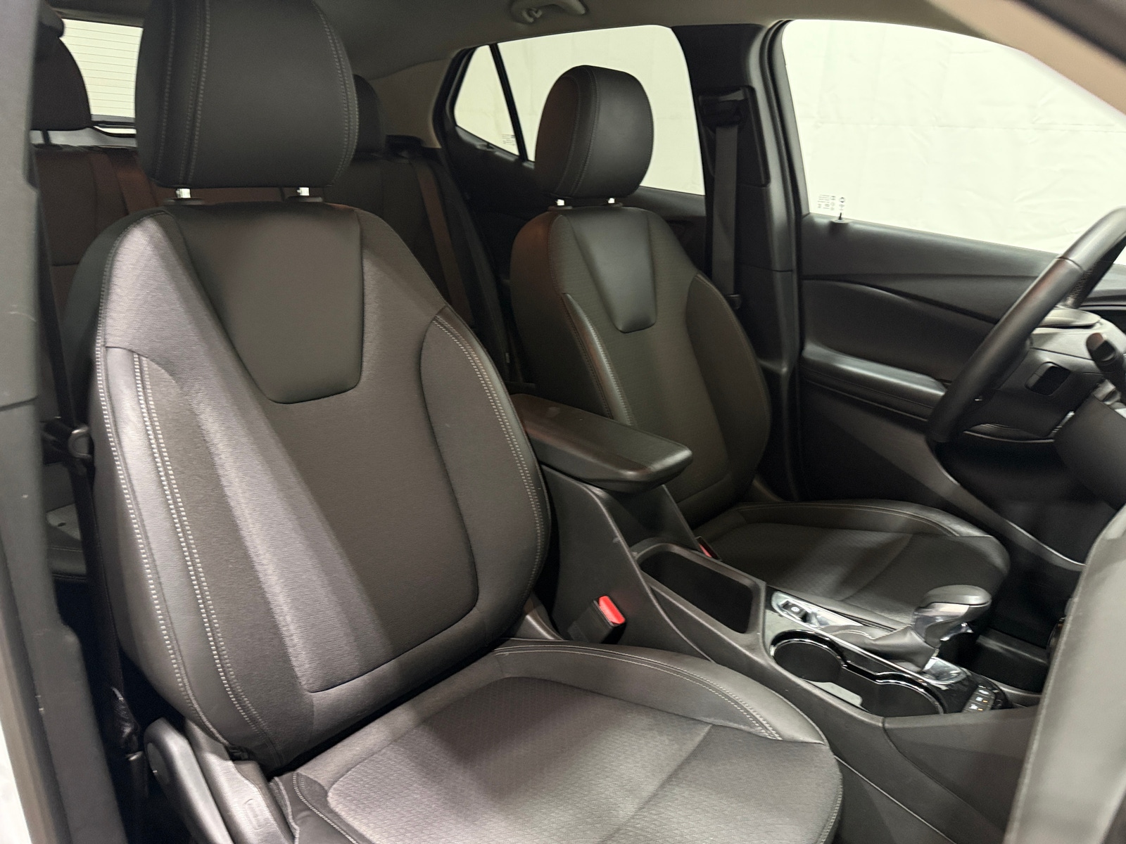 Thumbnail: 2025 Buick Encore GX - 2