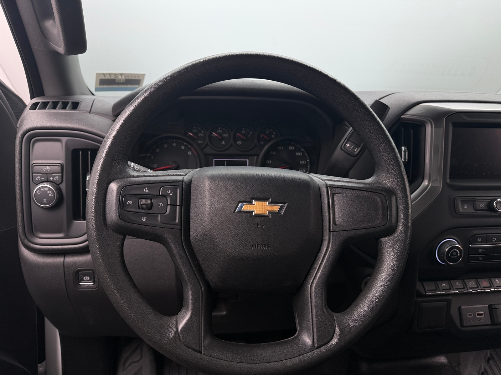 Thumbnail: 2024 Chevrolet Silverado 1500 - 4