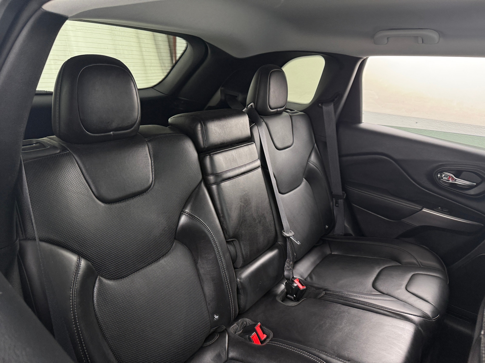 Thumbnail: 2019 Jeep Cherokee - 5