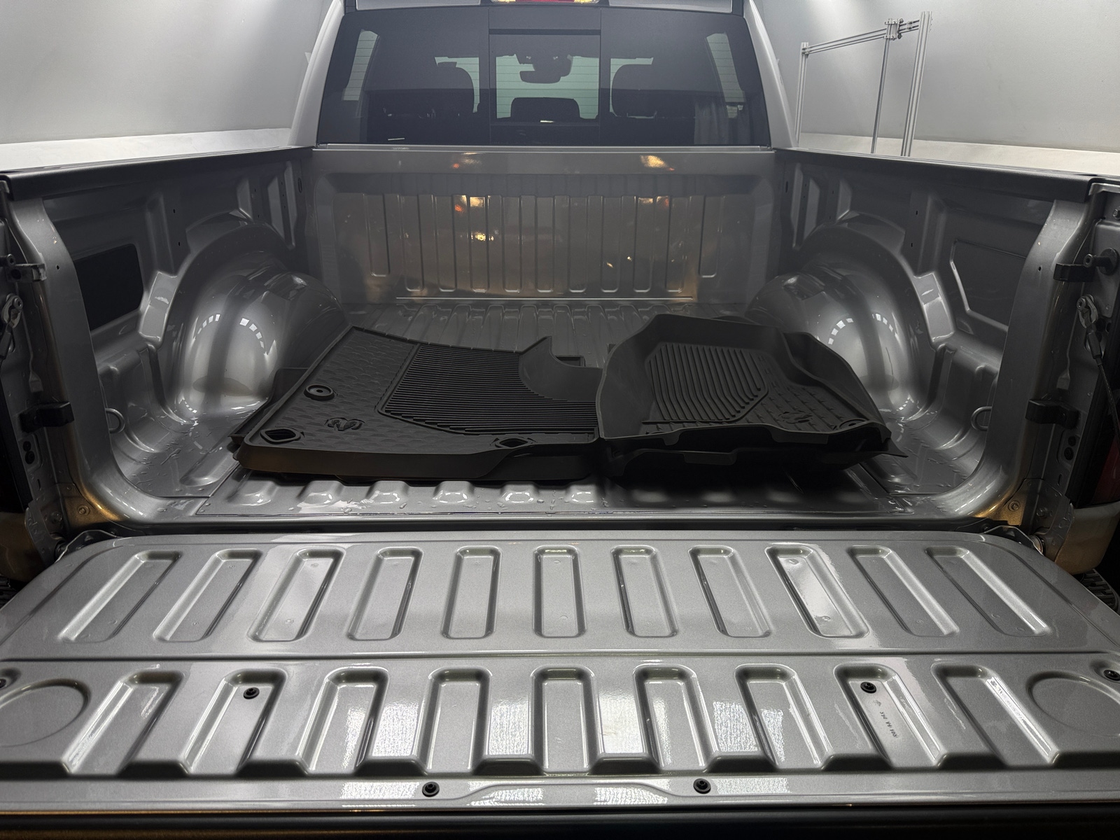 Thumbnail: 2025 RAM 1500 - 6