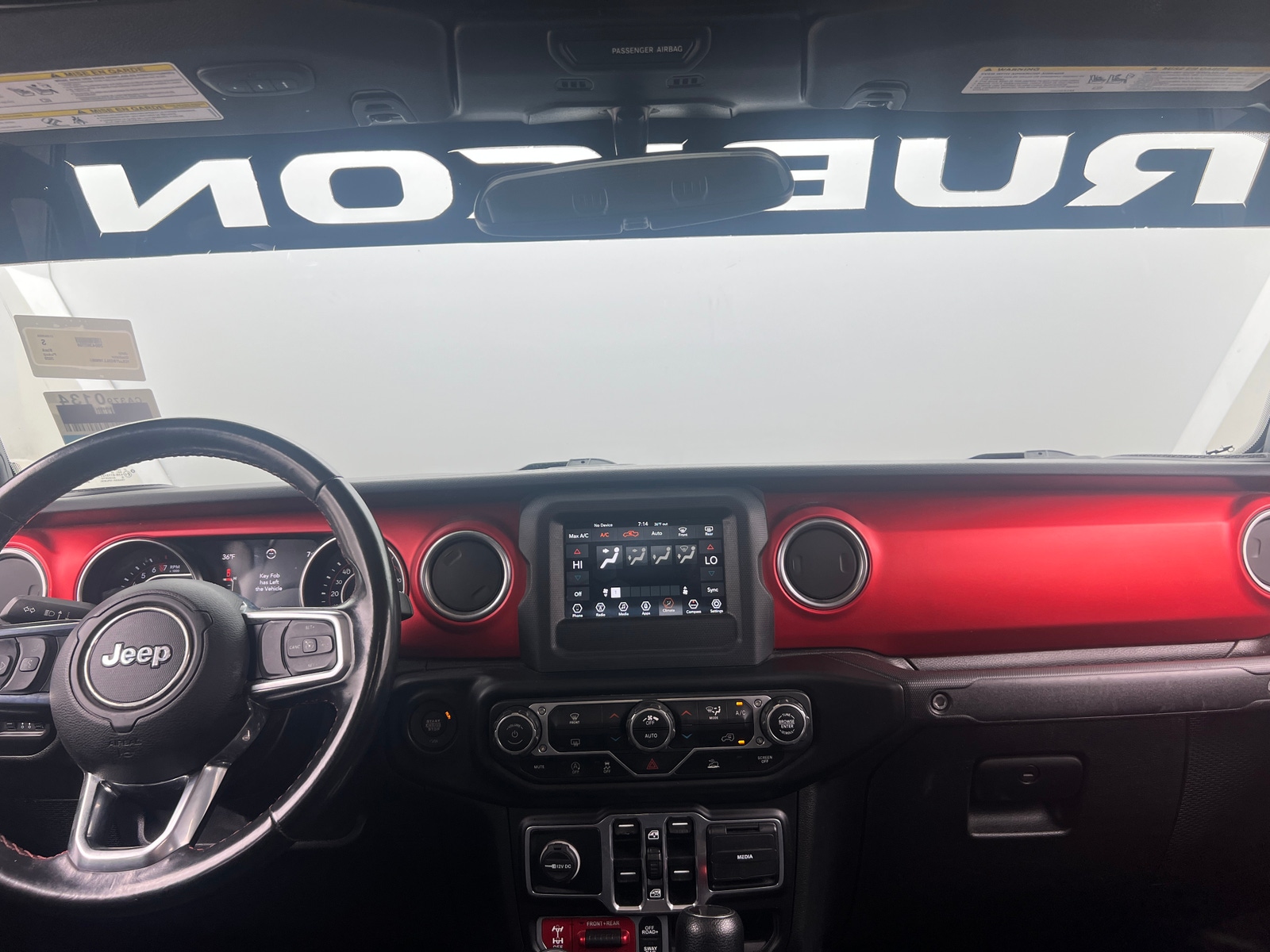 Thumbnail: 2020 Jeep Gladiator - 3