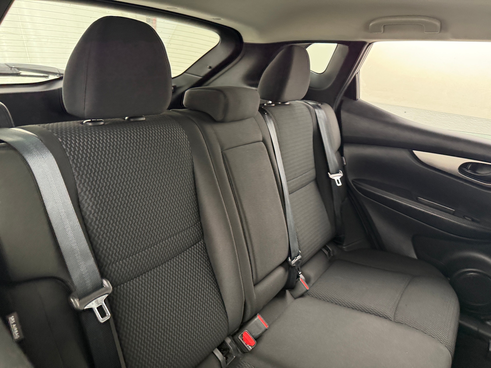 Thumbnail: 2020 Nissan Rogue Sport - 6