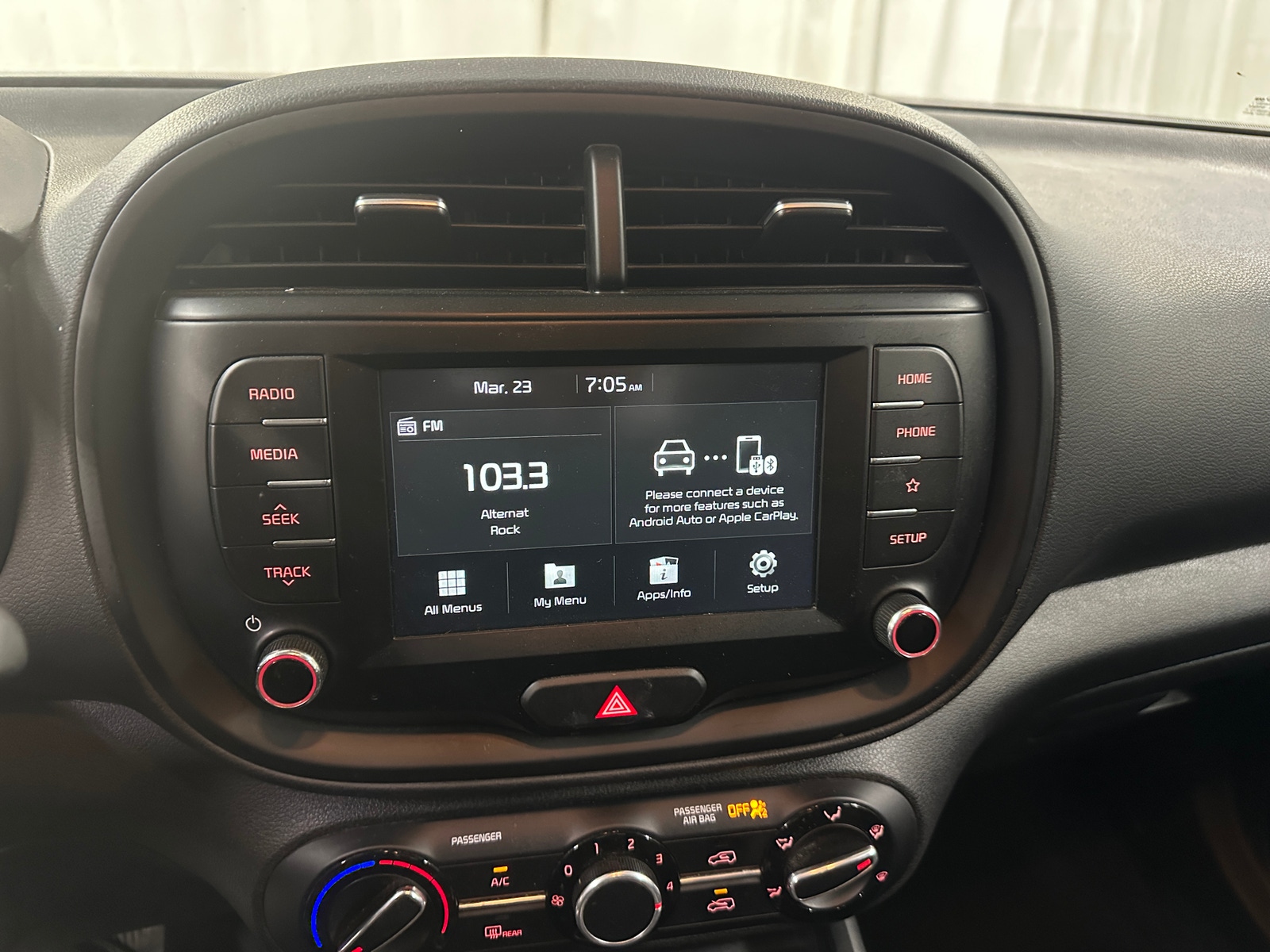 Thumbnail: 2020 Kia Soul - 4