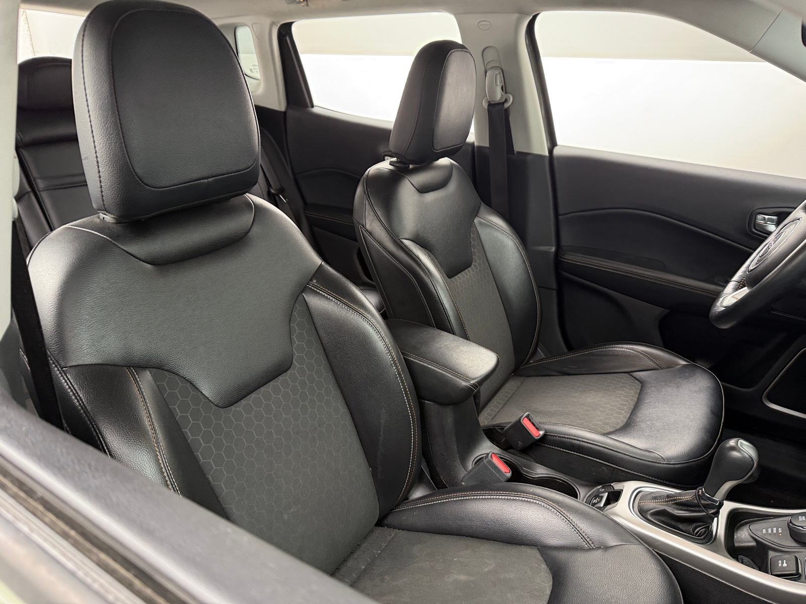 Thumbnail: 2018 Jeep Compass - 2