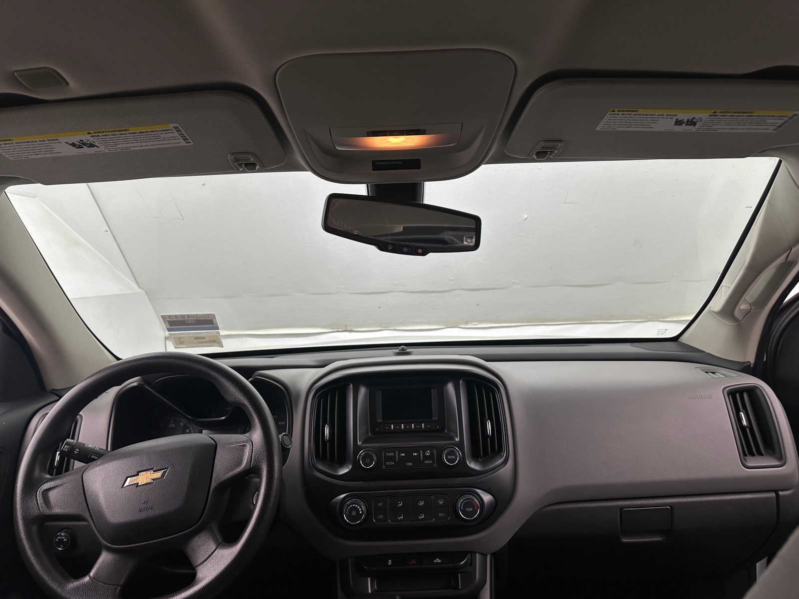 Thumbnail: 2016 Chevrolet Colorado - 3