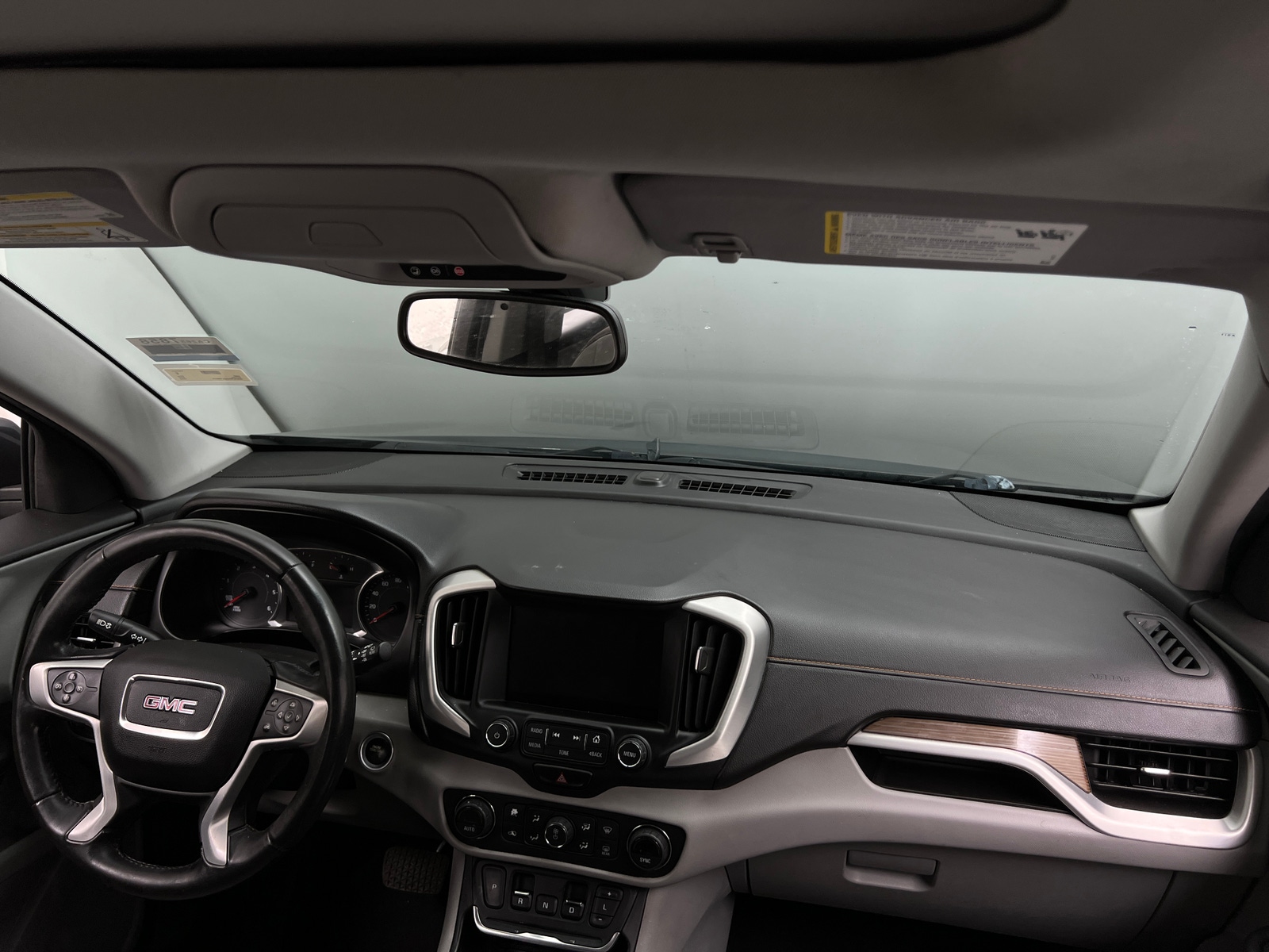 Thumbnail: 2018 GMC Terrain - 3