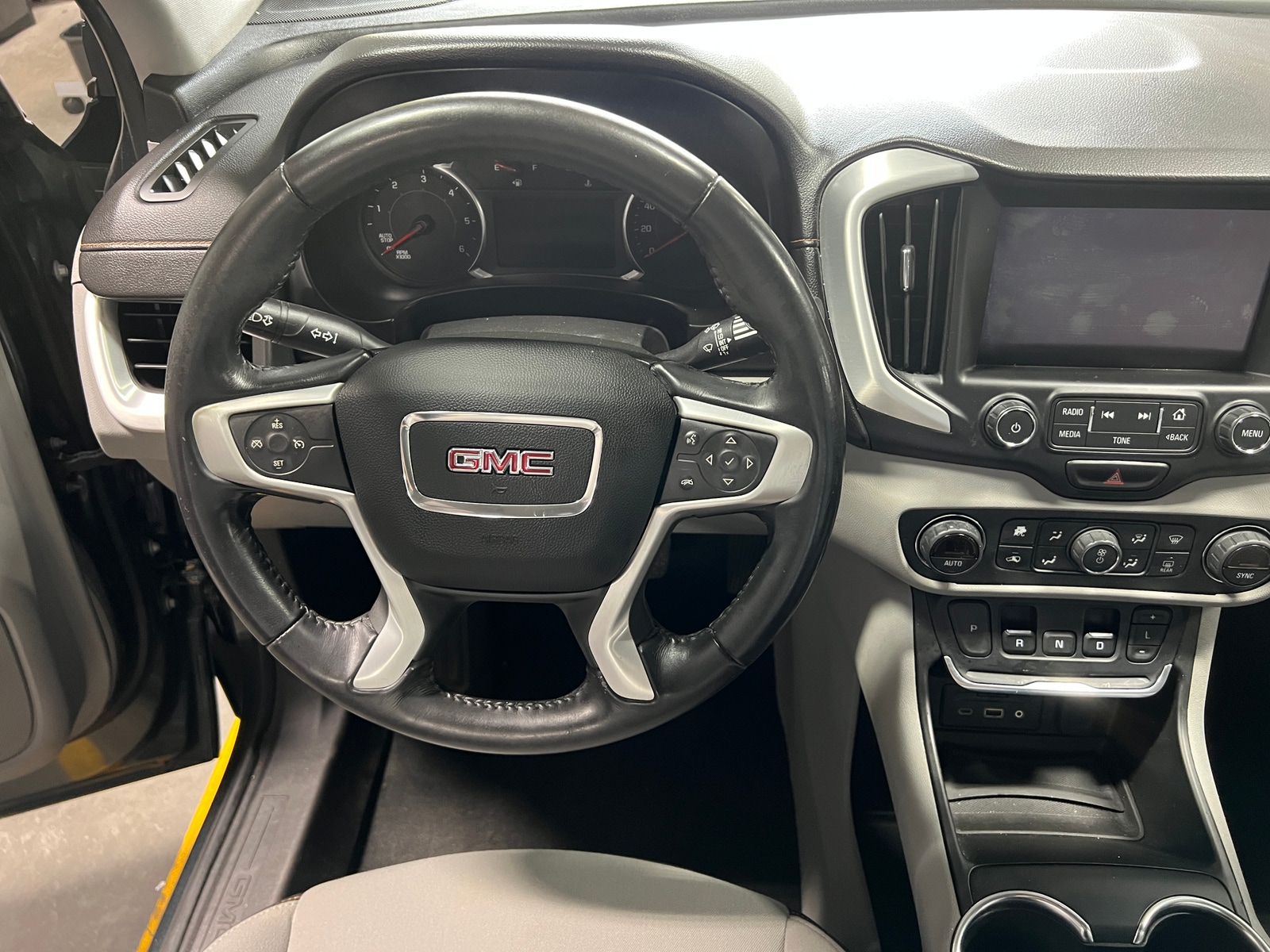 Thumbnail: 2018 GMC Terrain - 5