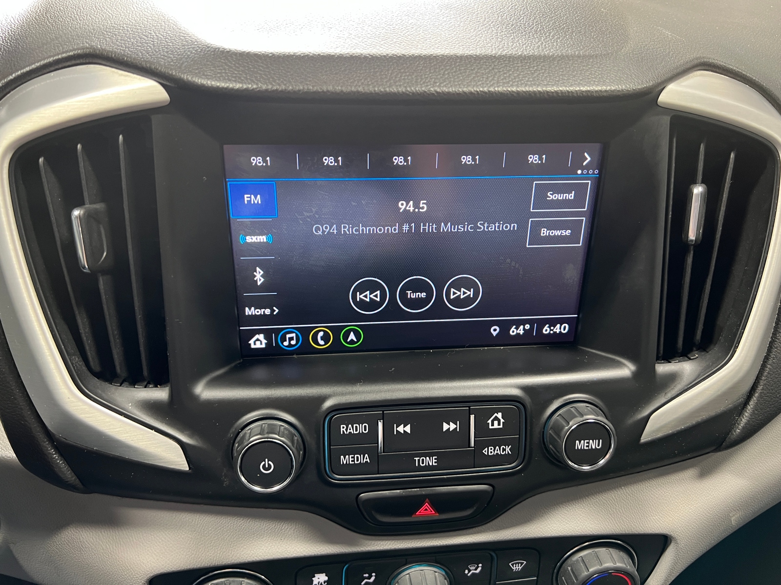 Thumbnail: 2018 GMC Terrain - 4