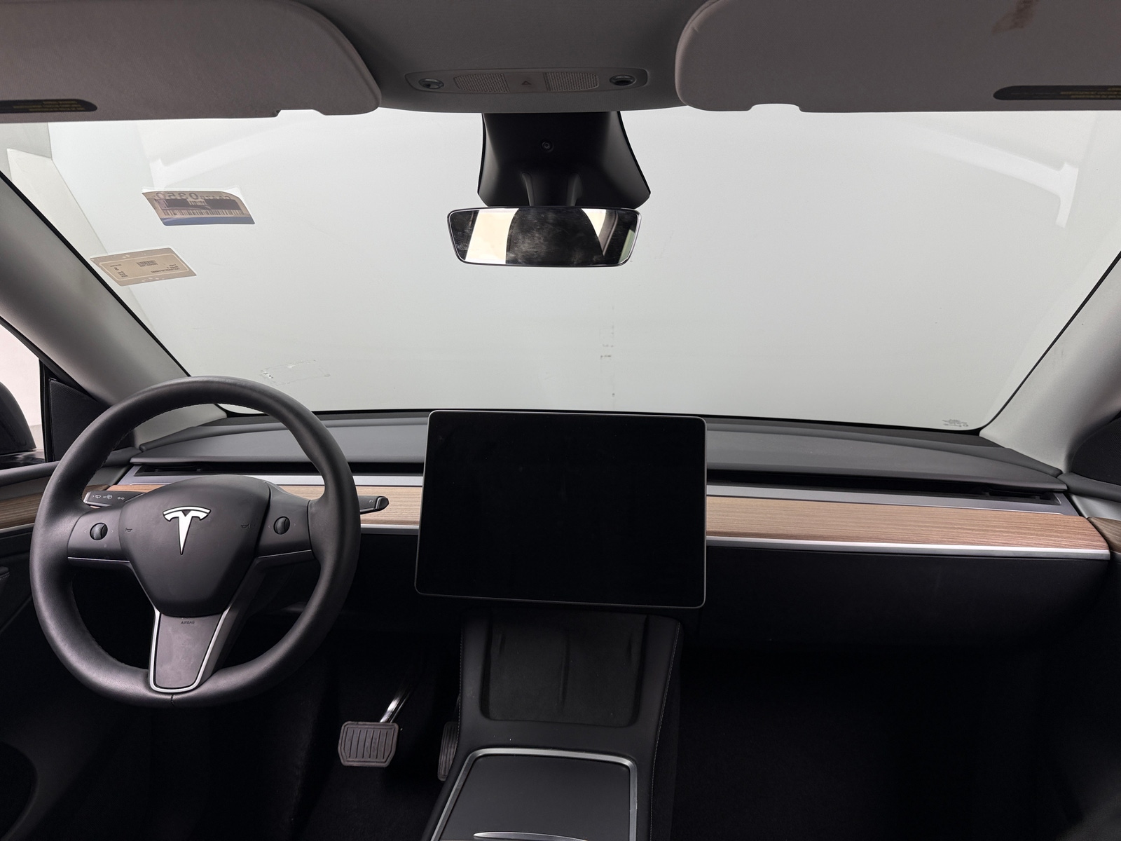 Thumbnail: 2025 Tesla Model Y - 2