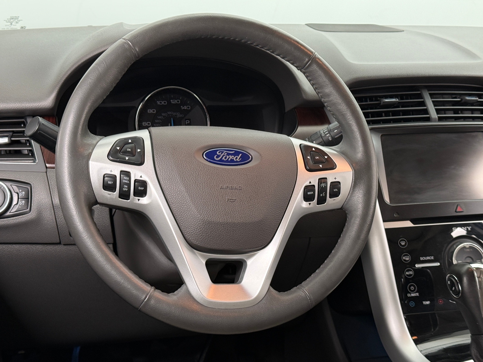 Thumbnail: 2014 Ford Edge - 4
