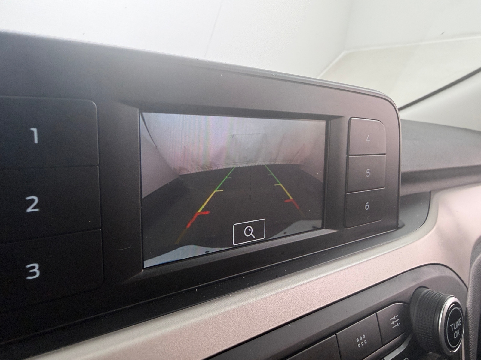 Thumbnail: 2021 Ford Escape - 4